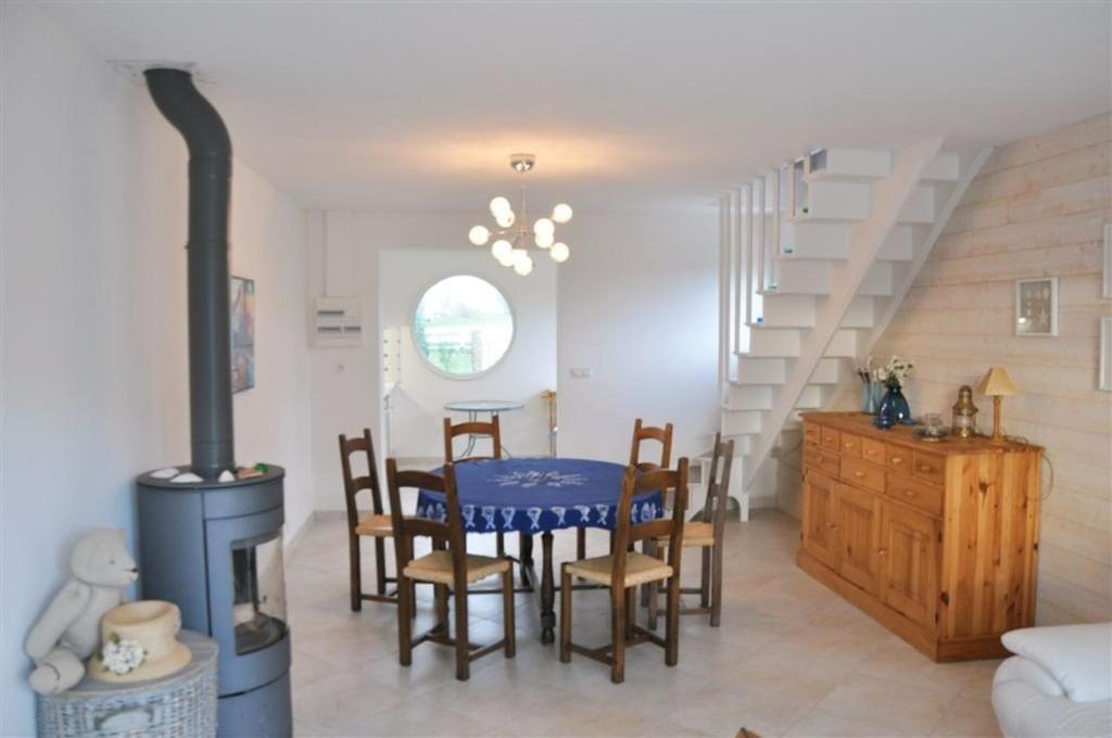 Maison 4 personnes à 100m de la plage de la Grève Rose à TREGASTEL - Ref 142 Extérieur photo