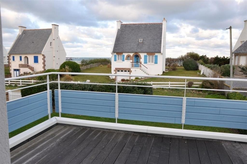 Maison 4 personnes à 100m de la plage de la Grève Rose à TREGASTEL - Ref 142 Extérieur photo