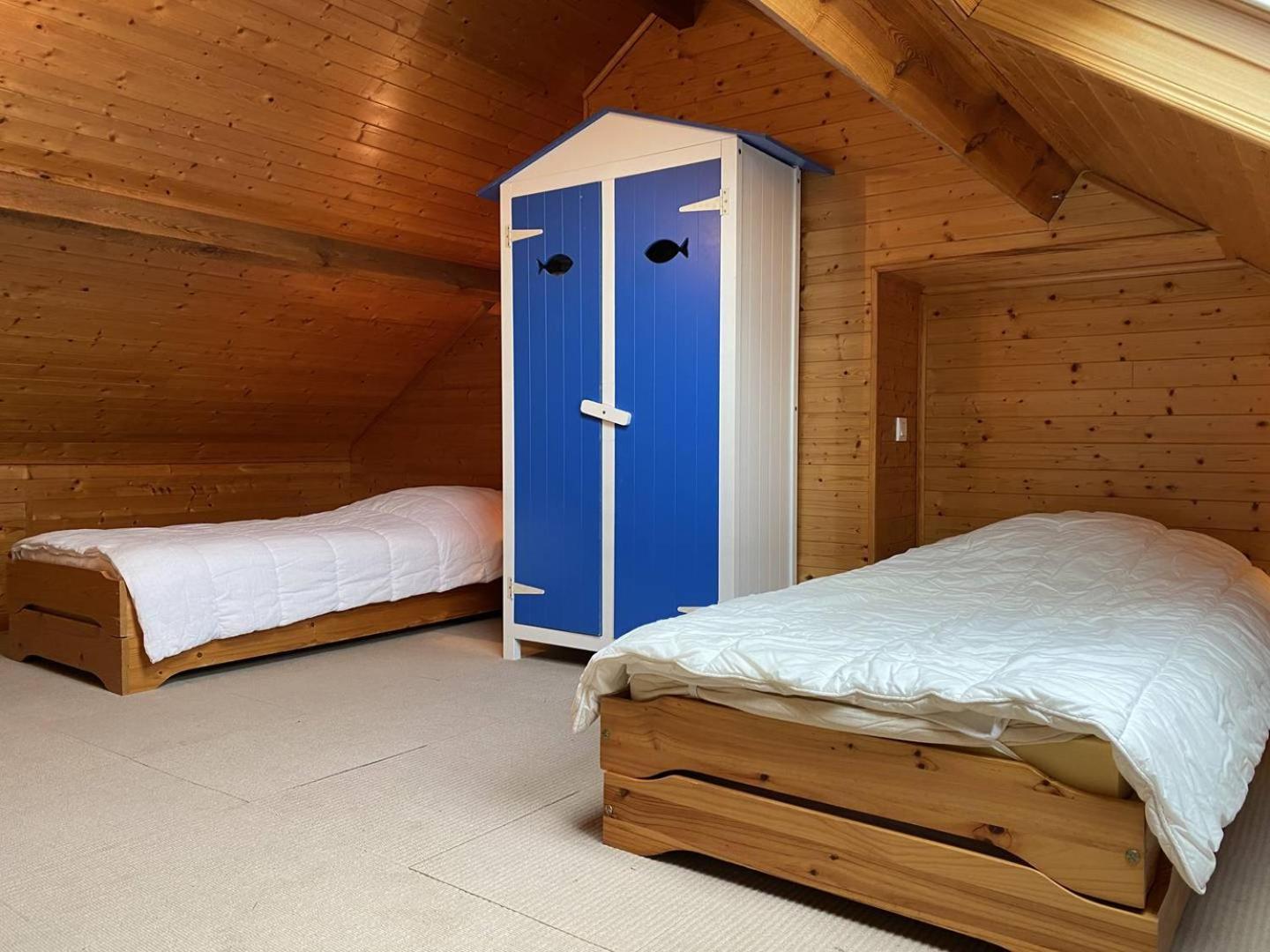 Maison 4 personnes à 100m de la plage de la Grève Rose à TREGASTEL - Ref 142 Extérieur photo