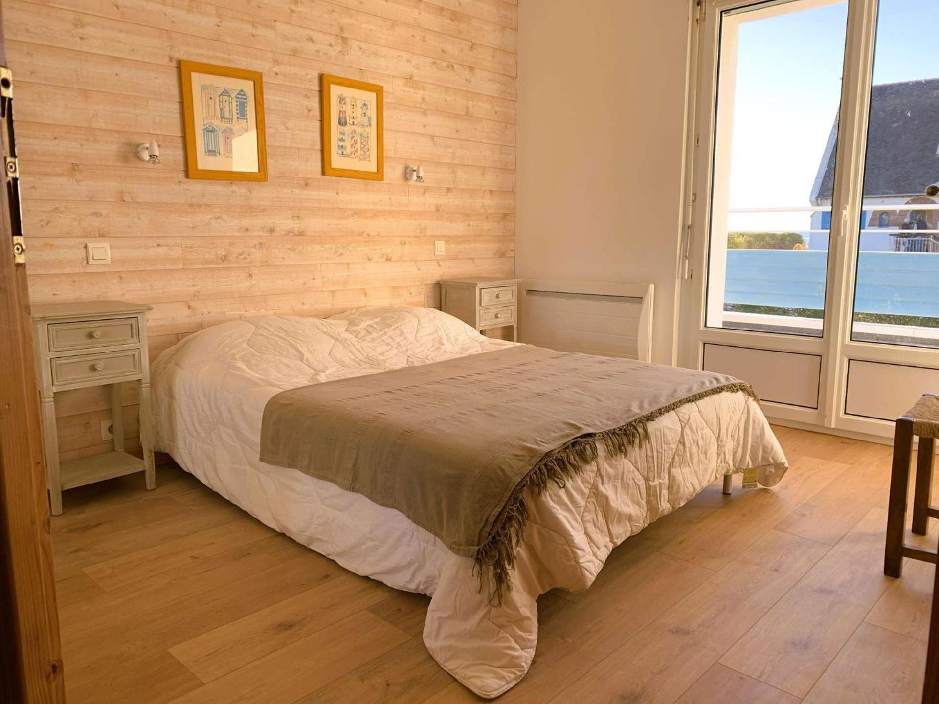 Maison 4 personnes à 100m de la plage de la Grève Rose à TREGASTEL - Ref 142 Extérieur photo